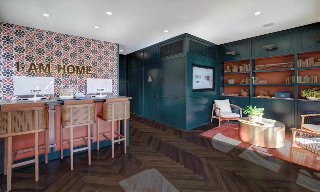 Global Luxury Suites In The Heart Of San Carlos Eksteriør billede