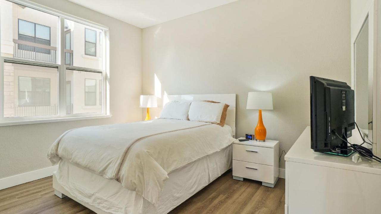 Global Luxury Suites In The Heart Of San Carlos Værelse billede
