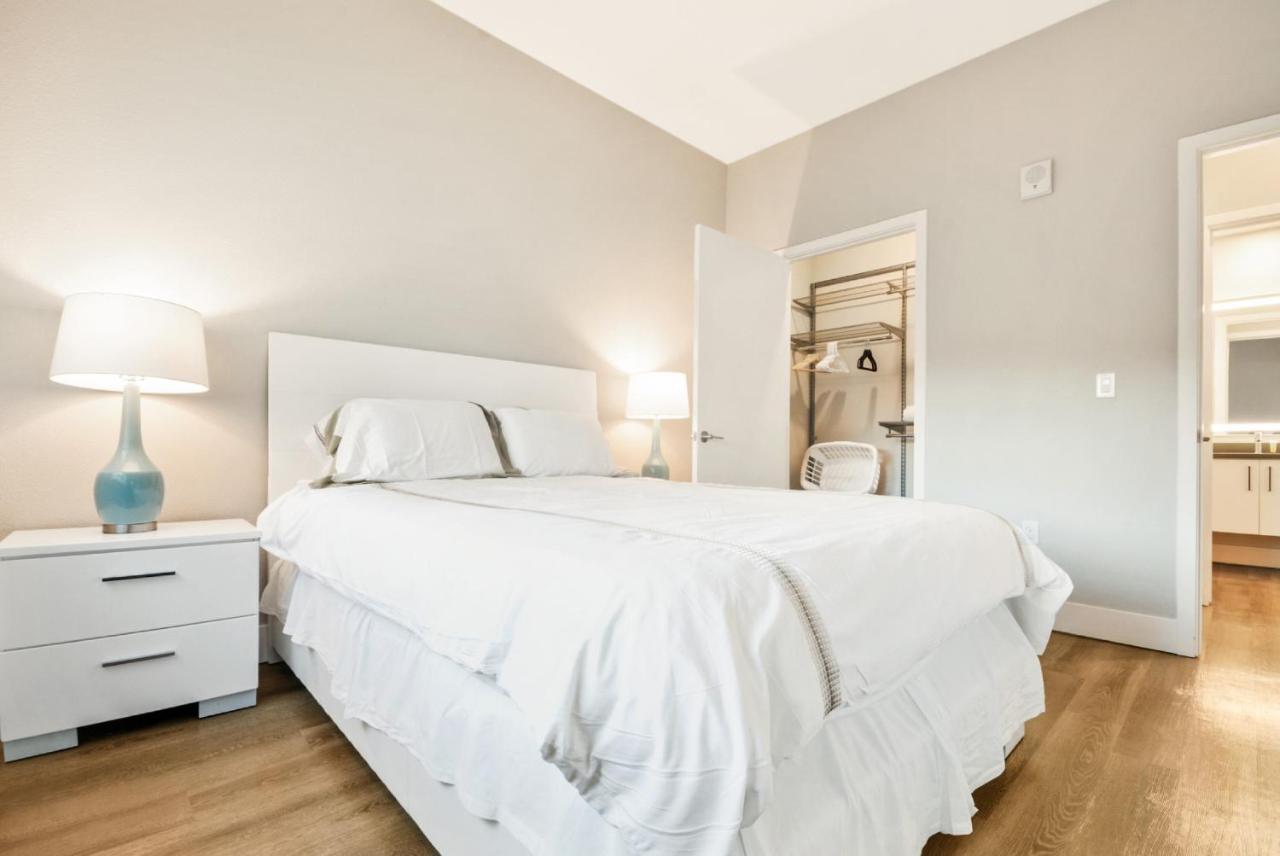 Global Luxury Suites In The Heart Of San Carlos Værelse billede