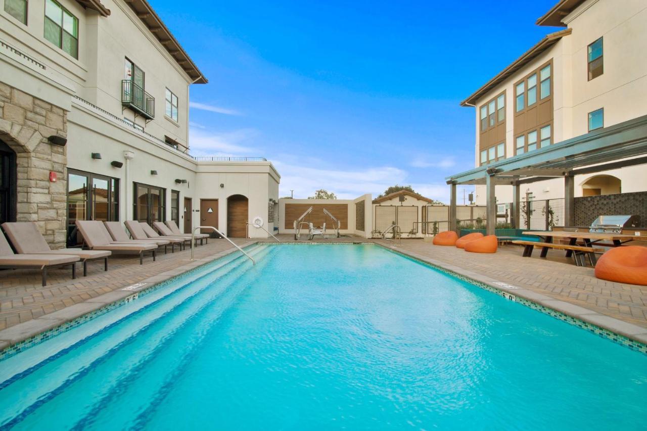 Global Luxury Suites In The Heart Of San Carlos Eksteriør billede